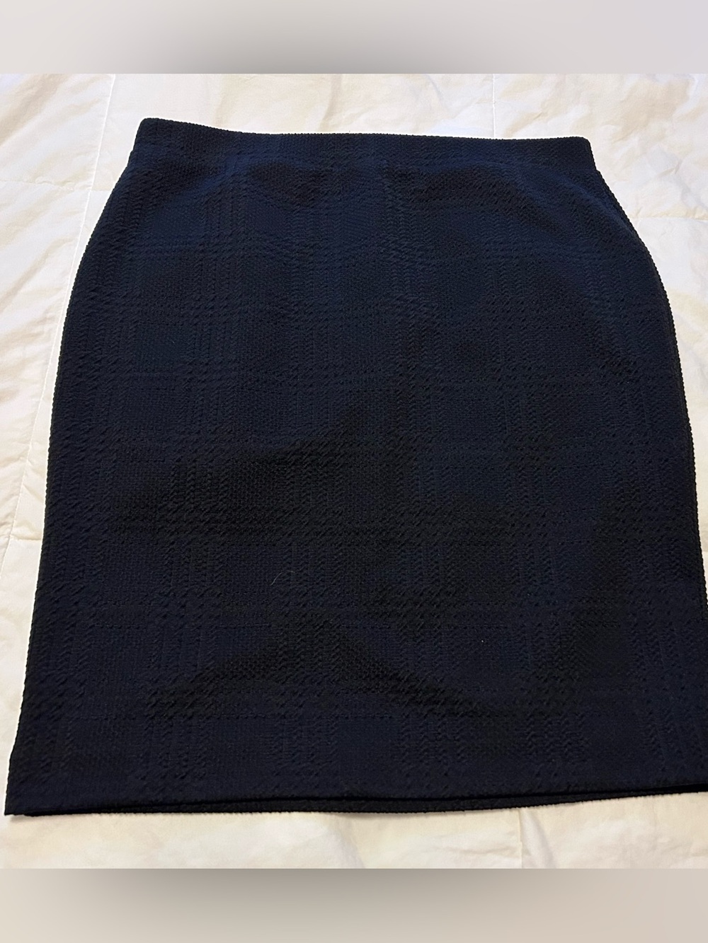 Elle textured Black Pencil Skirt Womens M Knit PullOn Stretch Knee Length Kohls